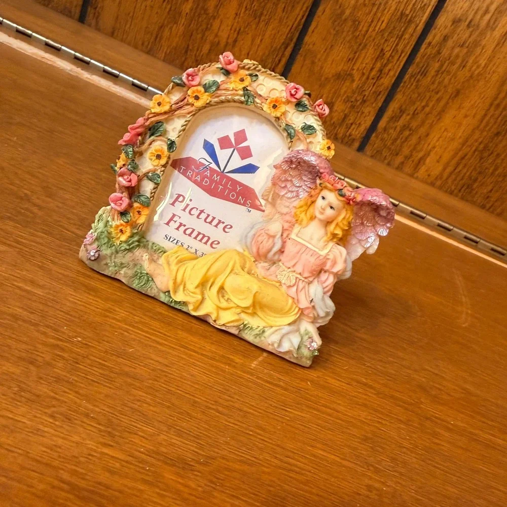 Family Traditions miniature resin
